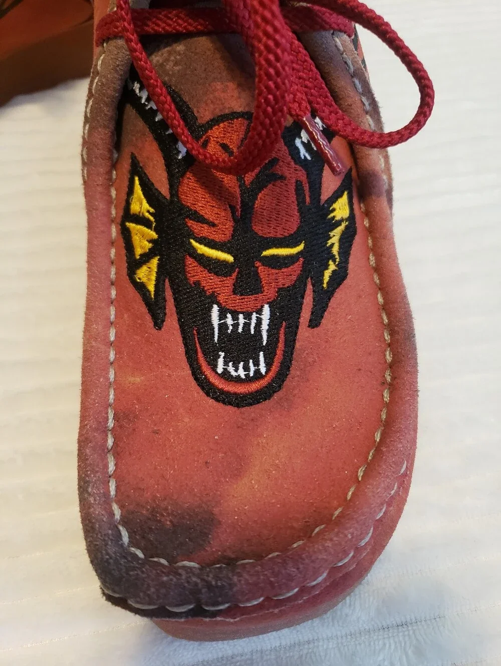 Clarks x Stranger Things Mens Wallabee Boot Clogs Hellfire Club / Upside Down 7M